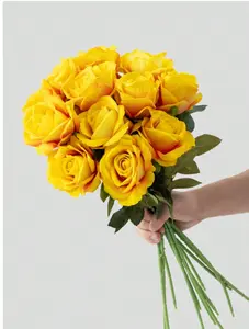 Yellow Rose Artificial Bridal Bouquet Realistic Velvet Faux Flower Flower Arrangement Decoration Fake Rose Artificial Rose