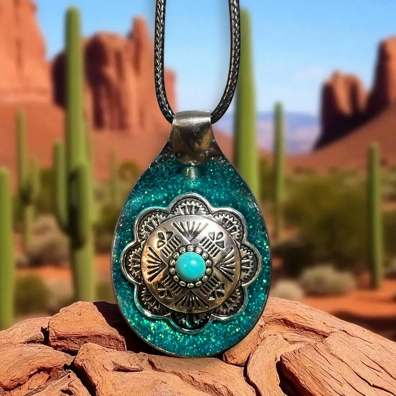 Sparkling Turquoise Glitter Concho Pendant Necklace – Western Boho Chic
