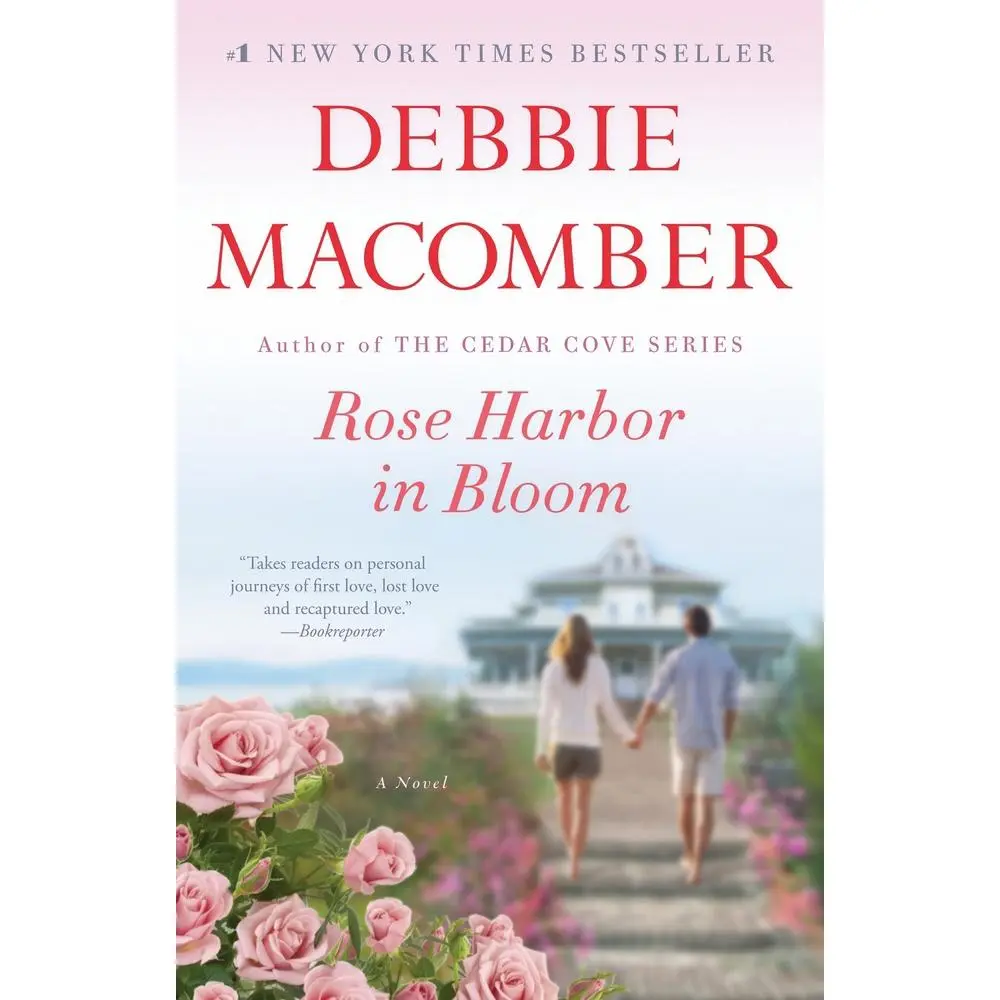 USED Book - Rose Harbor in Bloom by Macomber, Debbie (Paperback) - english