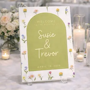 Personalized Wedding Welcome Sign Sage Green Floral Canvas Arched Shape High-Quality Canvas Customized Names Date Perfect for Ceremony Entrance Reception Photo Backdrop