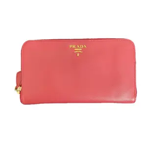 Pre-owned PRADA saffiano leather Clutches & Wristlets Vintage Rose Red Long Zip Wallet with Gold Hardware and Classic Full Zip Closure for Daily Use