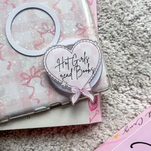 Coquette Kindle Grip Bookish Phone Grip Hot Girls Read Magnetic Kindle Holder Kindle Accessories Bookish Merch Birthday Gift for Book Lover