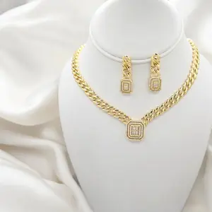 Elegant Jewelry Set - Choker and Earrings Set for Everyday Wear