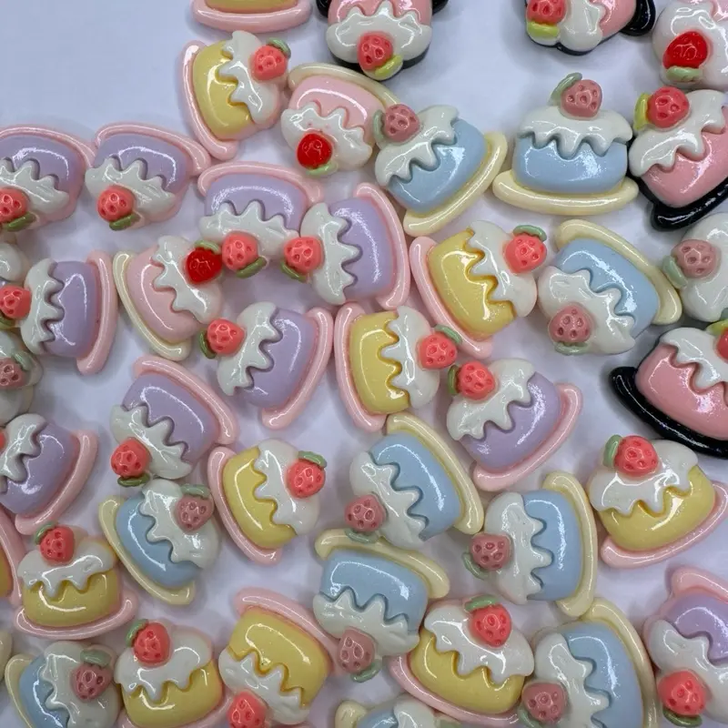XN-Miss Creativity strawberry cake resin charms 20 pc craft diy Food Dessert charms