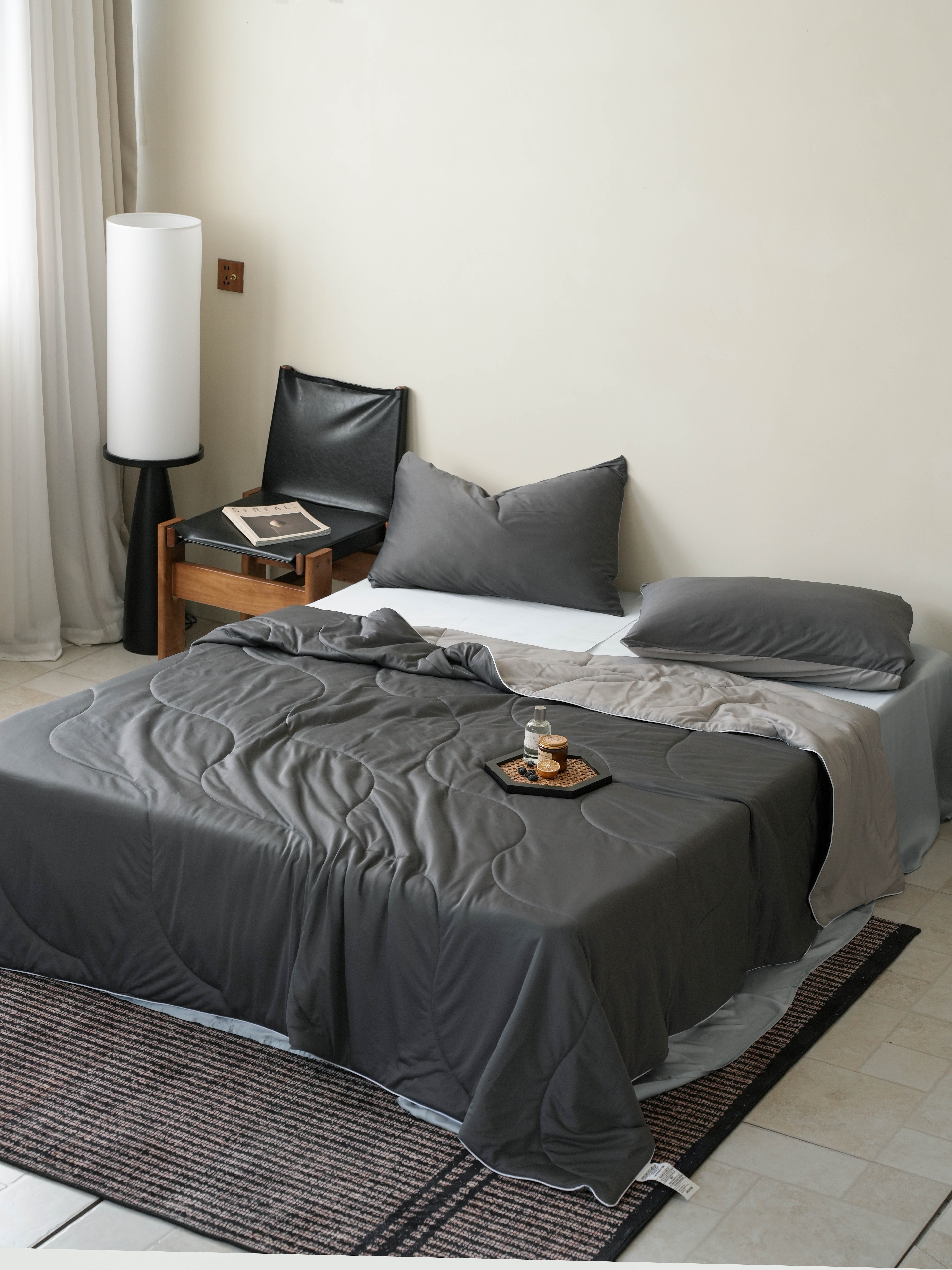 DOWNCOOL 2/3PCS Cooling Comforter Set with Pillowcases Double-Sided Q-Max>0.45 Arc-Chill Duvet for Hot Sleepers Breathable Summer Quilt Lightweight Soft Comforter Set Skin Friendly Blanket