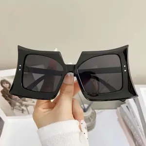 2026 Butterfly Shaped Oversized Sunglasses for Women Trend Designer Hip Hop Sun Glasses Square Shades