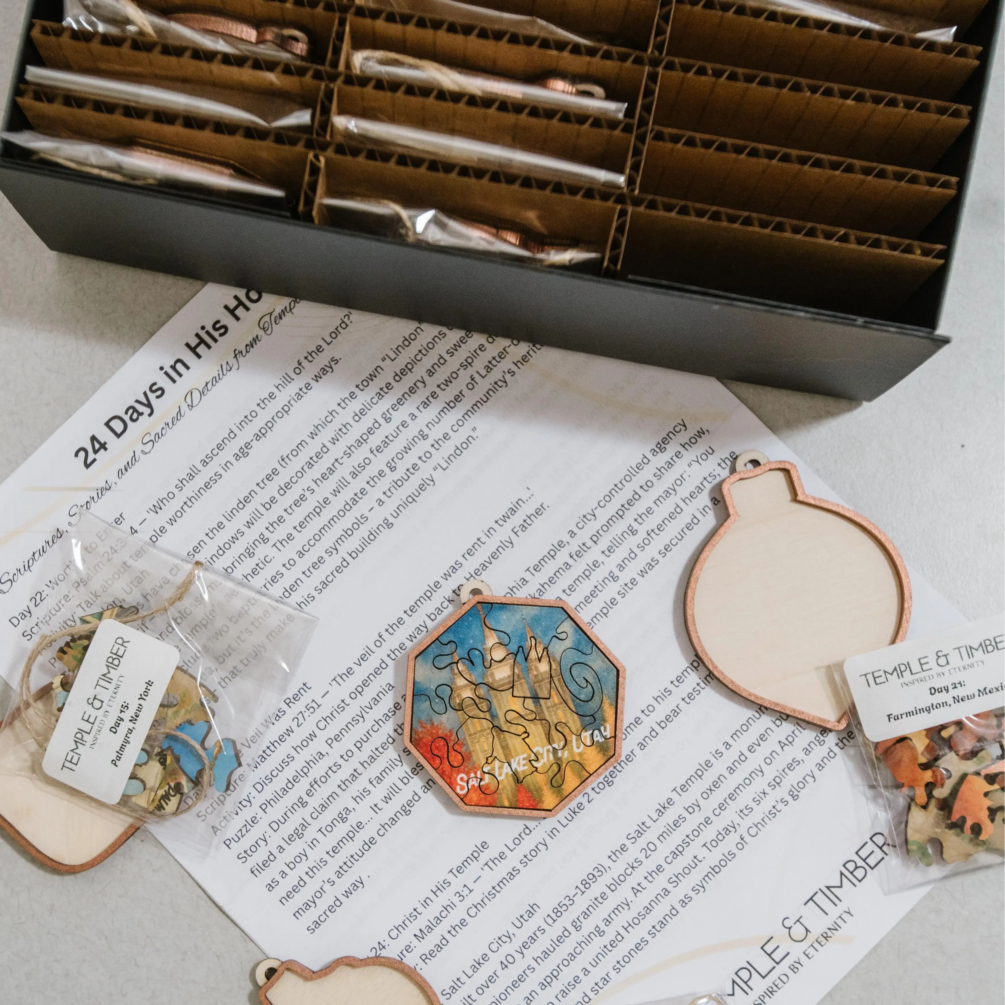 24 days in His house: Mini Puzzle Ornament Advent Calendar