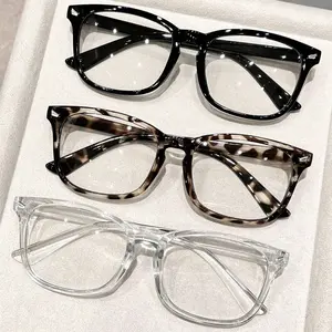 3pcs fashionable versatile daily trendy eyeglass frames for men, square frame, classic retro plain lenses for women