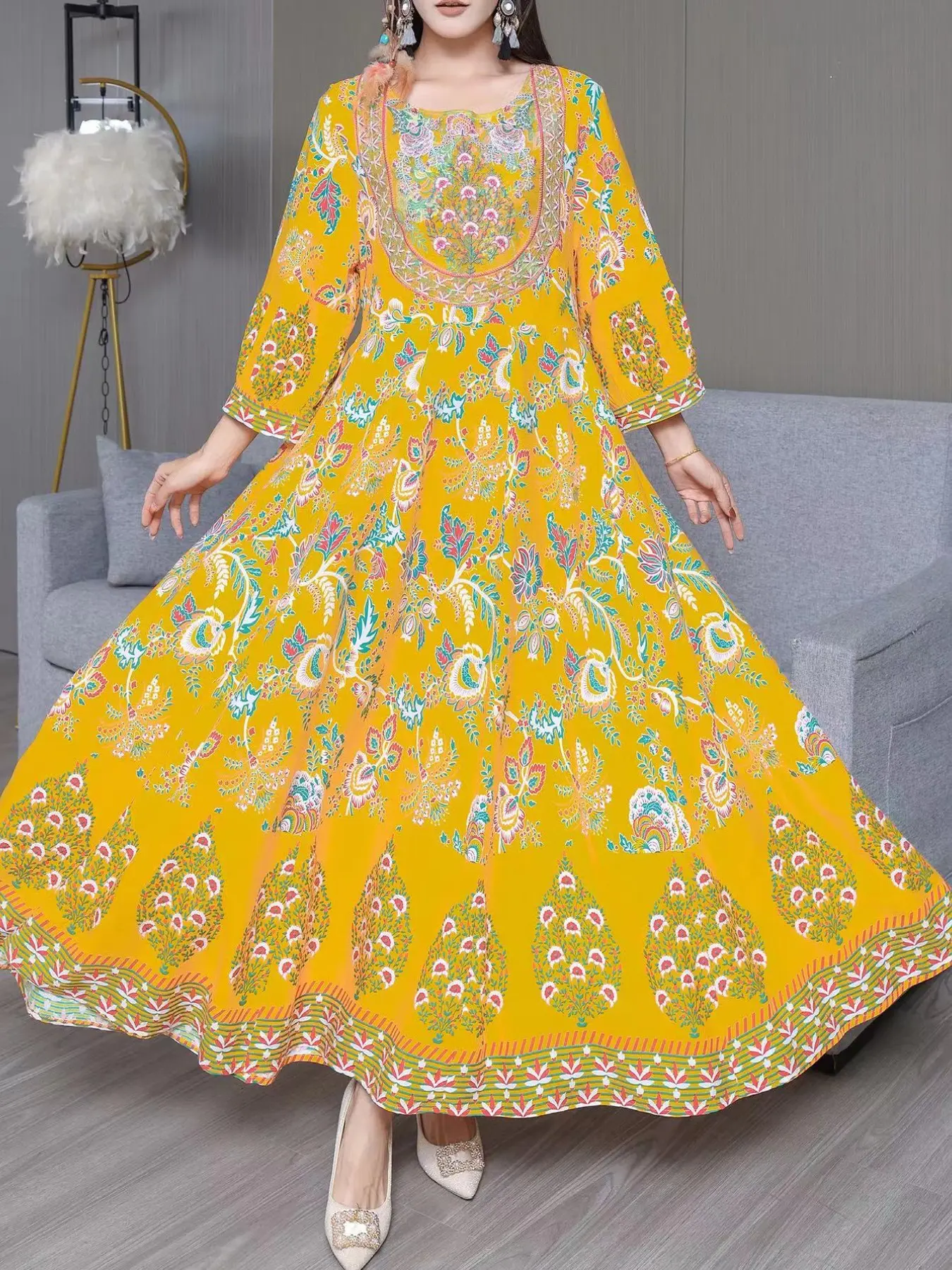 Middle Eastern Boho Bohemian Style Embroidered Dress, Long Loose-Fitting All-Over Print, Perfect for Casual Vacations and Beach Parties, Embroidery
