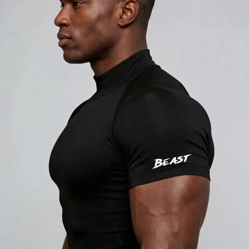 Men's Slim Fit High Neck Workout T-Shirt with "BEAST" Cuff Print, Short Sleeve Compression Training Top, High Stretch Polyester Blend, Fitness Clothes, Ideal for High-Intensity Workouts, Strength Training, Streetwear