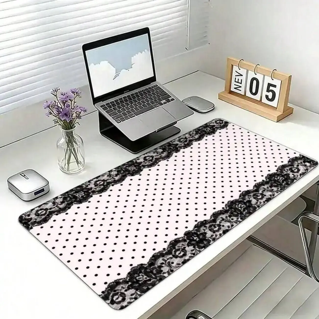 Vintage Lace Polka Dot Desk Mat, Extended Gaming Mouse Pad with Stitched Edges, Durable Waterproof Office Desk Protector