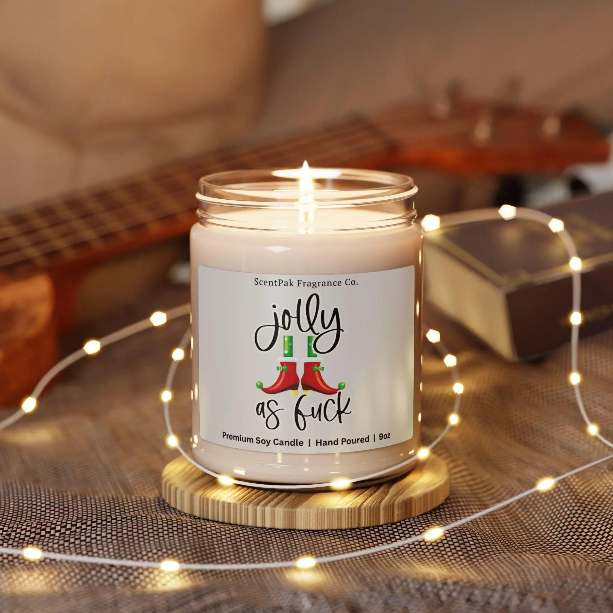 Holly Jolly Scented Candle, Coquette Christmas Gift, Pink & Red Aesthetic Holiday Candle, Retro Festive D�cor