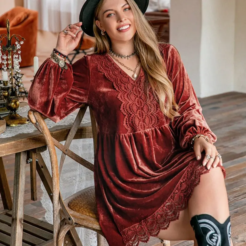 Plus Size Velvet Floral Dress with Lace Collar and Lantern Sleeves, Boho Ditsy Floral, Loose-Fit Casual Fall & Winter Fashion, Elegant Women's Clothing