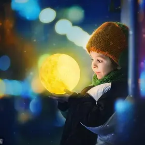 16-Color Lamp with Stand and Remote, Moon Lamp, LED Night Light with Dock, Creative Moon Light Uniq
