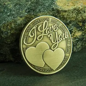 Lucky Love Coin, Romantic Coin Gift to Show Your Love, Perfect for Valentine's Day & Birthdays & Festivals