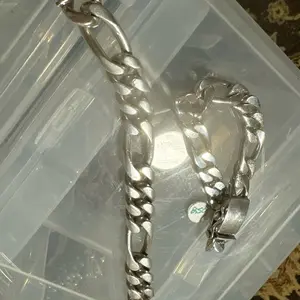 Es una esclava de hombre Plata 925