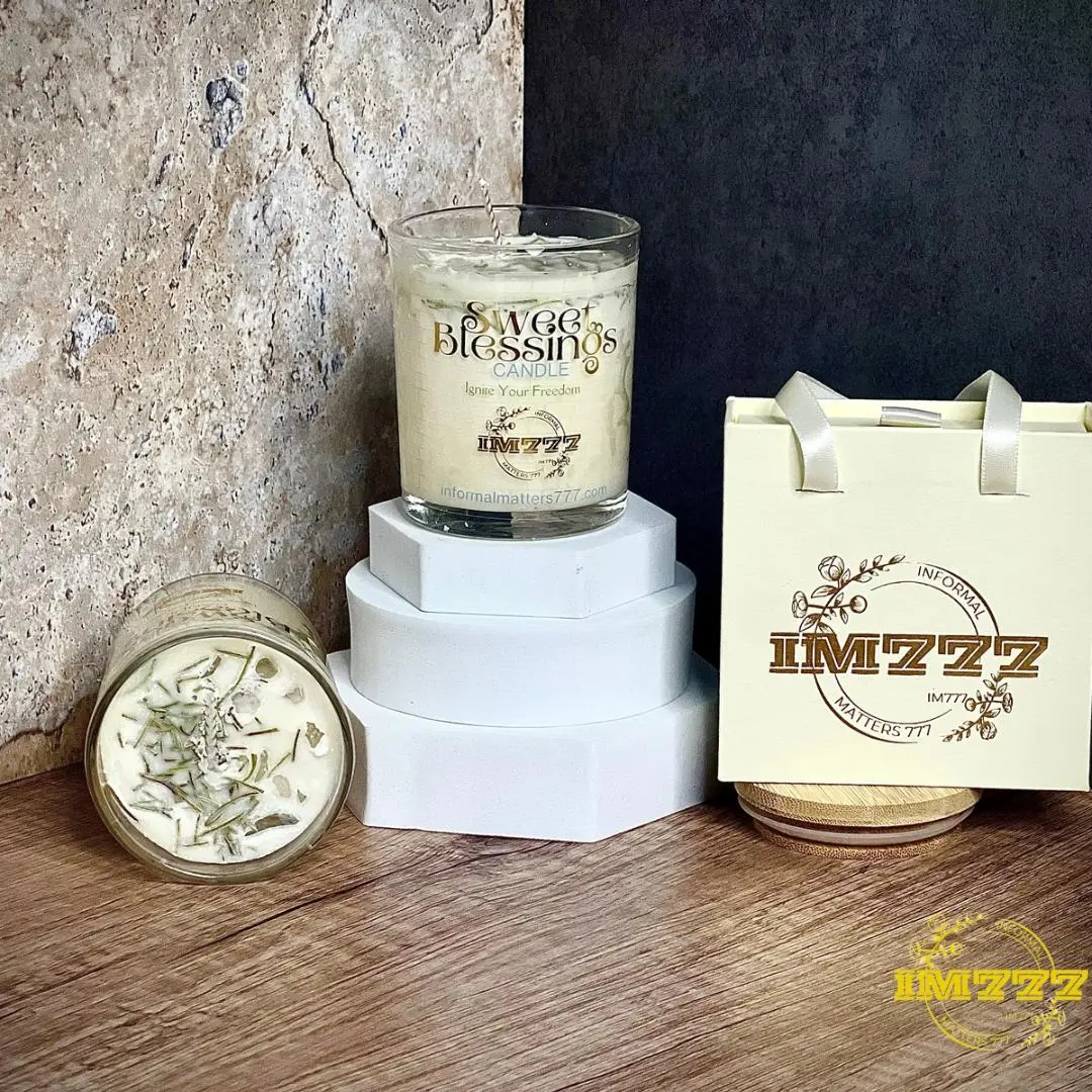 IM777 Sweet Blessings Candle Decor Light with Honeysuckle Jasmine Eucalyptus & Rosemary for Space Cleansing and Alignment