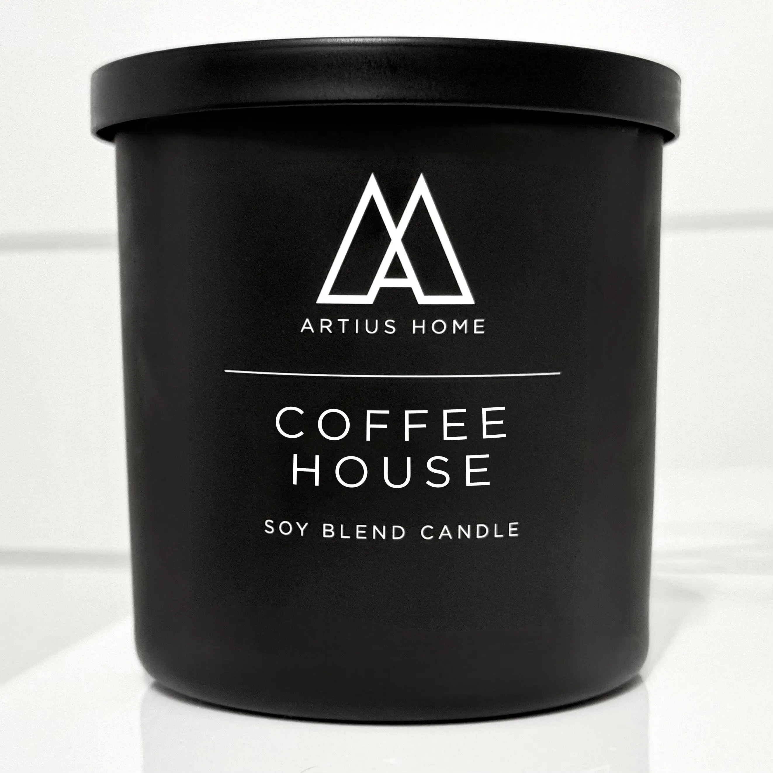 Coffee House Wood Wick Candle – Vanilla, Hazelnut, and Roasted Coffee Beans (10 oz)