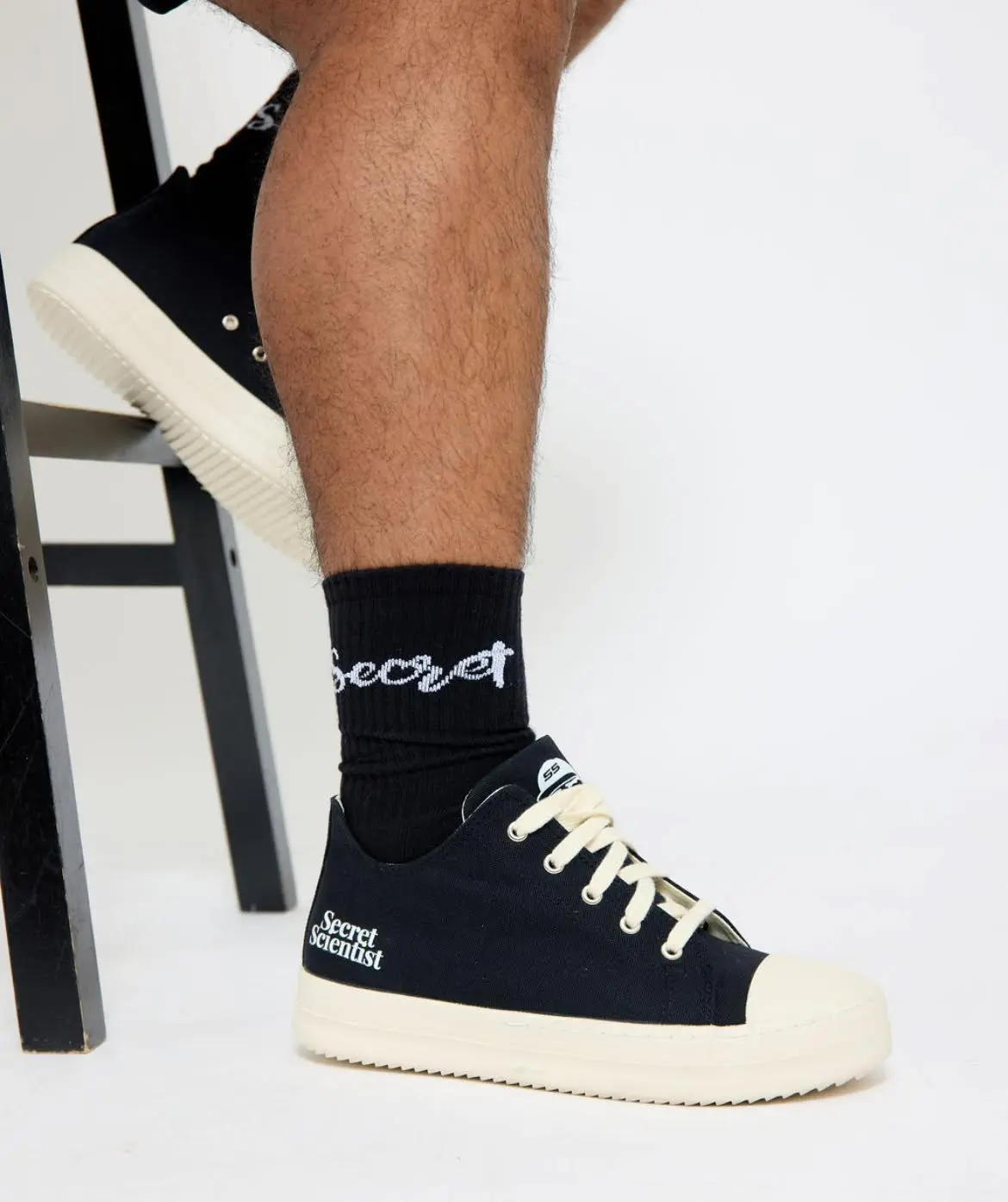 Cursive Secret Socks - Black
