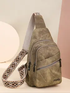 Fashionable women's crossbody bag, small crossbody waist bag, fashionable chest bag, suitable for travel, fashionable, simple and exquisite, suitable for daily use and adventure, durable structure, elegant design, ideal gift.