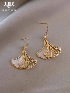 Women's Elegant Silver Color Ginkgo Leaf Design Earrings, Vintage Style for All Seasons, Perfect for Daily Wear & Special Occasions