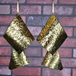 leather earrings