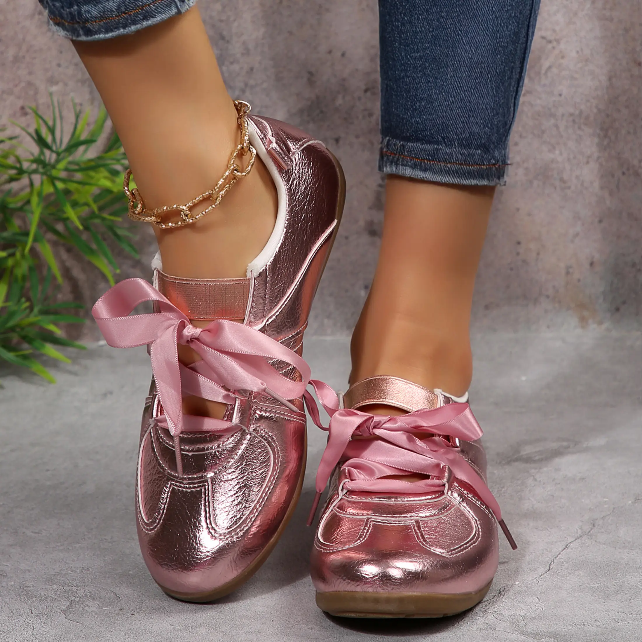 Metallic Leather Women's Casual Shoes Stylish Bow Lace-up Sneakers Indoor Outdoor Shoes Ideal for Fashion-forward Ladies