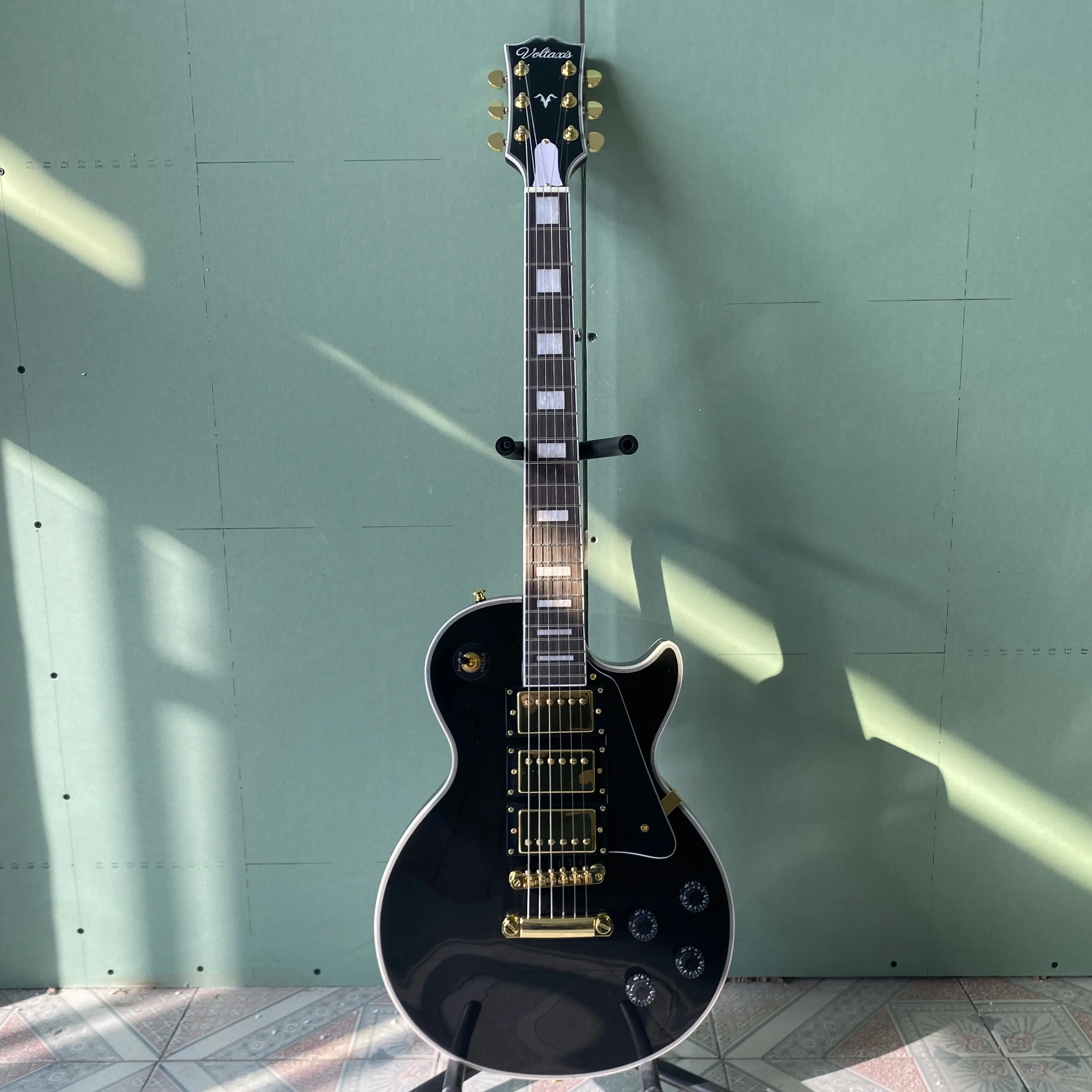 6-String Classic Black Beauty LP Electric Guitar, 3H Pickups, Gold Hardware, White Binding