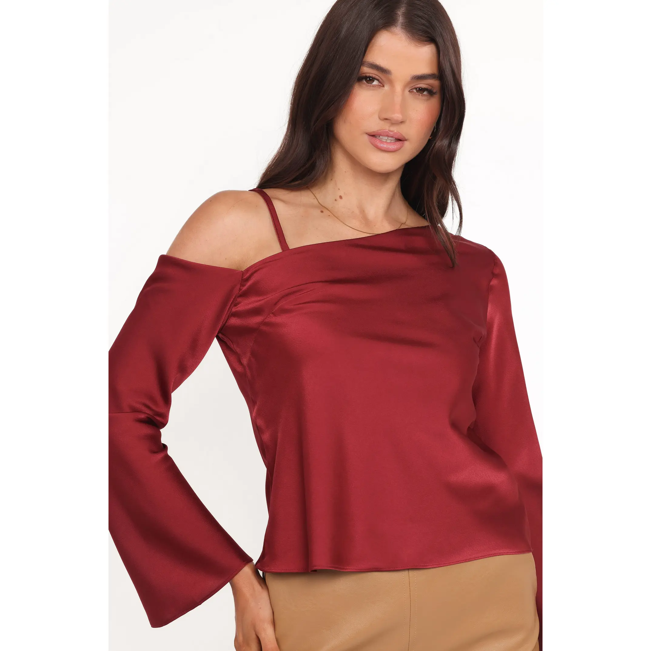 Brisa Off Shoulder Top - Cherry