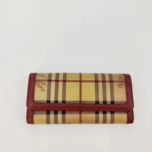 Pre-owned BURBERRY leather Small Leather Goods Trifold Long Wallet J00107