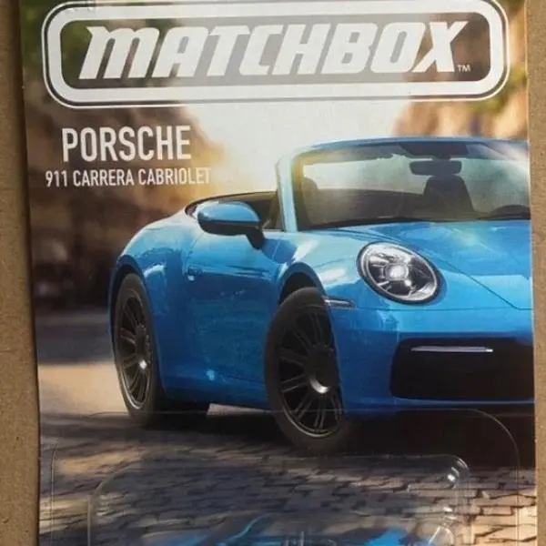 2026 Matchbox blue Porsche 911 Carrera Cabriolet 1:64  05/05  GGF12