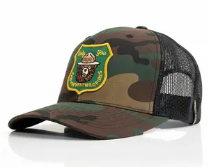 SMOKEY BEAR 6-Panel Curved Camo Hat Green