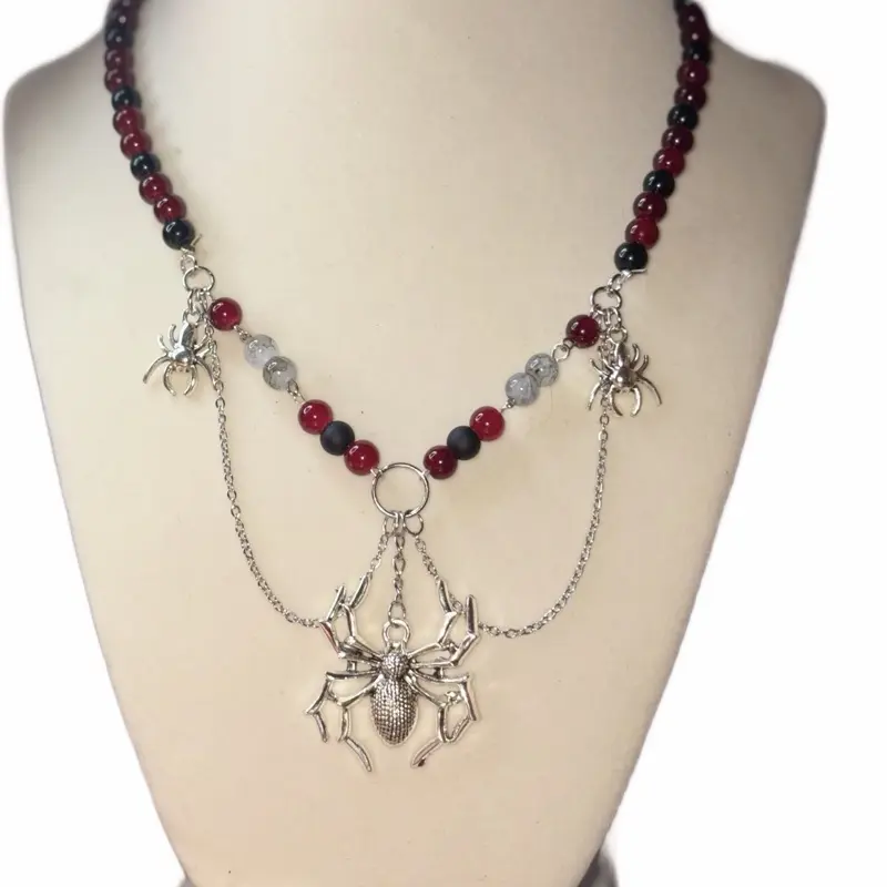 Black widow necklace