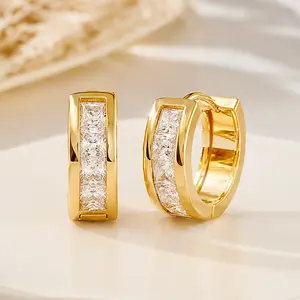 Minimalist Stud Earrings for Women and Men, Non-Tarnish Gold Silver Simulated Diamond Crystal Jewelry, Ideal Gift