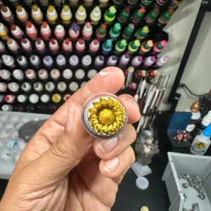 Flower Swatch Caps paint bottle toppers