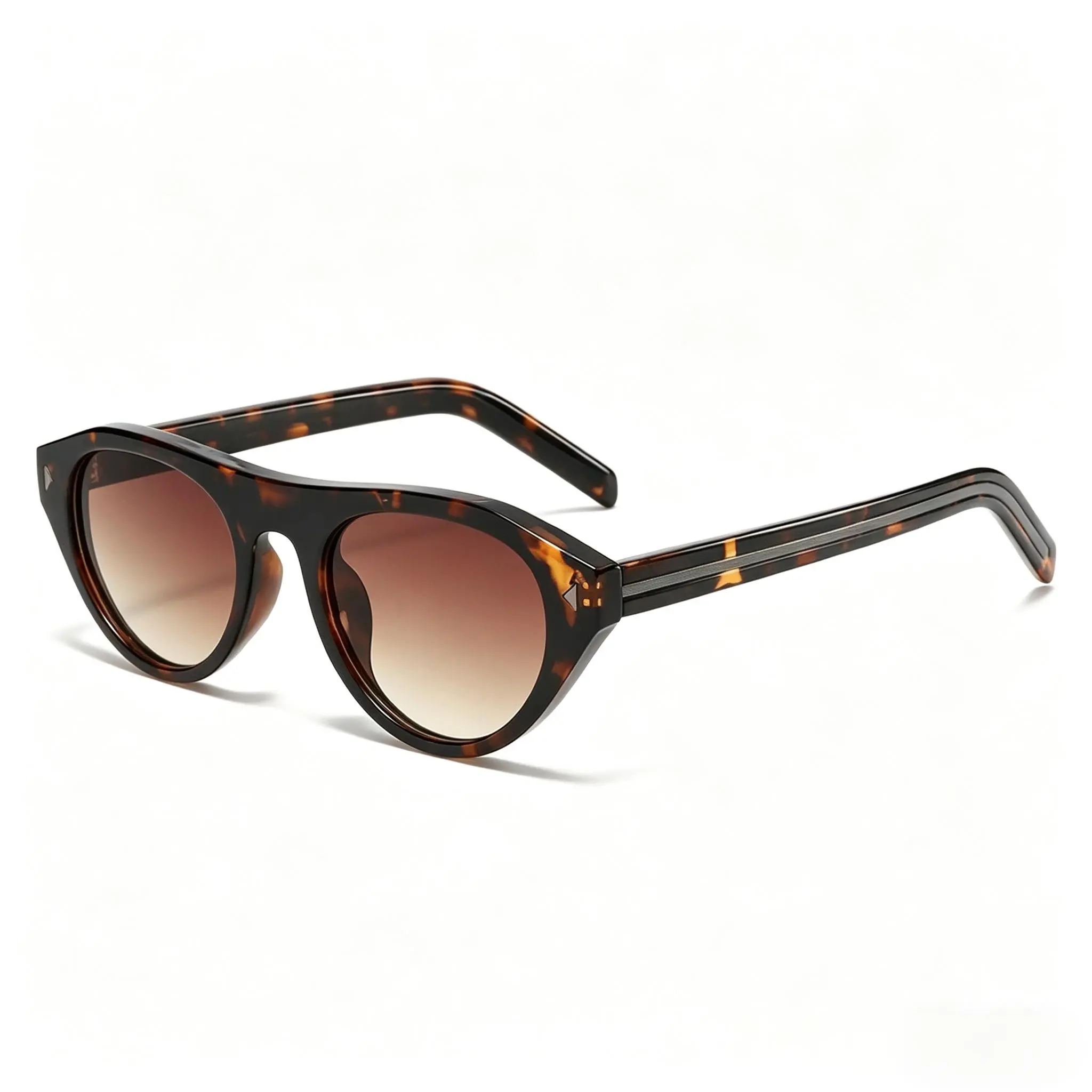 ZENOTTIC Retro Cat-Eye Sunglasses for Women and Men, Trendy Statement Tortoiseshell Frame with Gradient Polarized UV400 Protection, Trendy Streetwear Sunglasses, Gradient Polarized Sunglasses