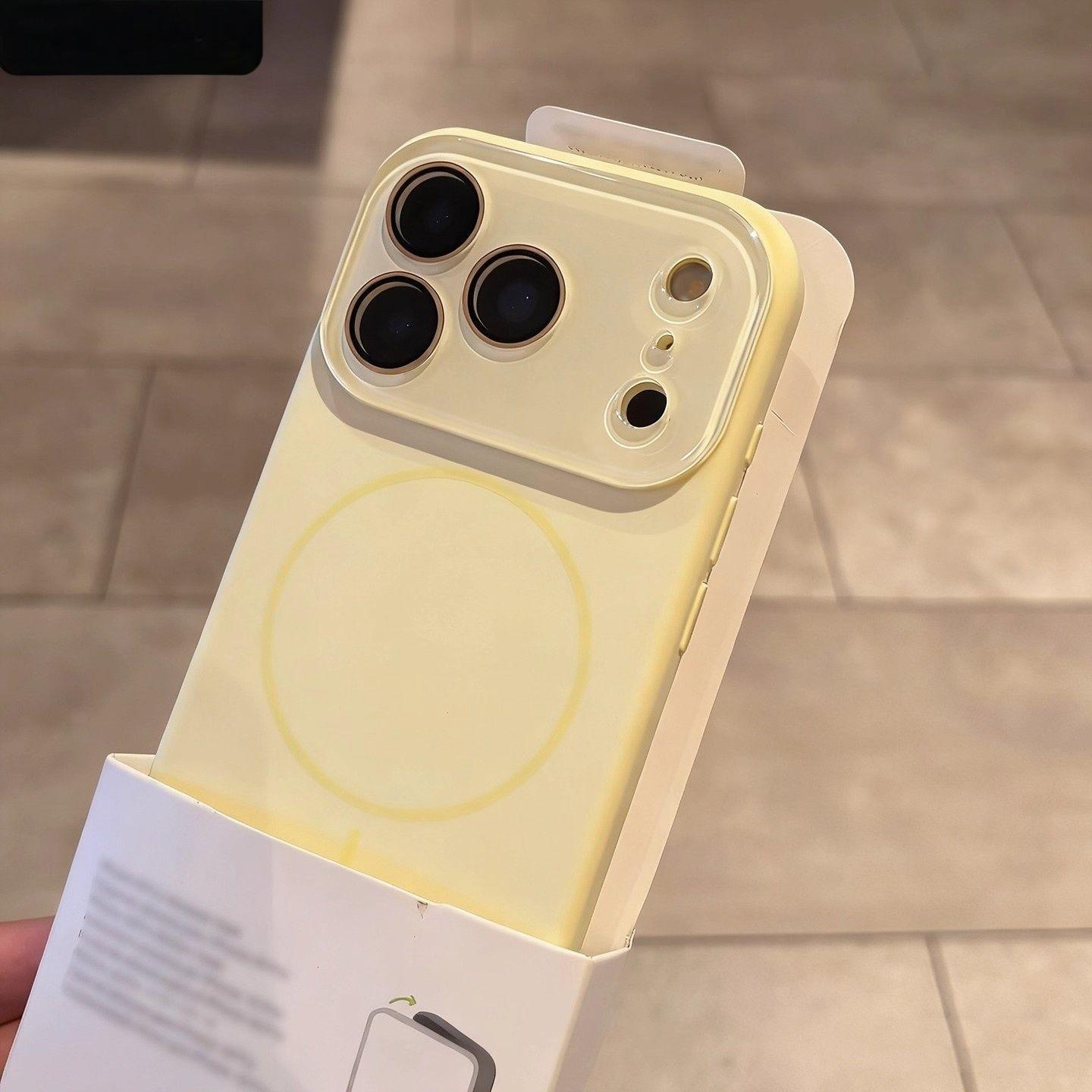 New Apple iPhone 17 Pro Max Case Liquid Silicone Full Coverage, Magnetic Charging Compatible, Soft Protective Phone Cover, Shockproof Phone Cover