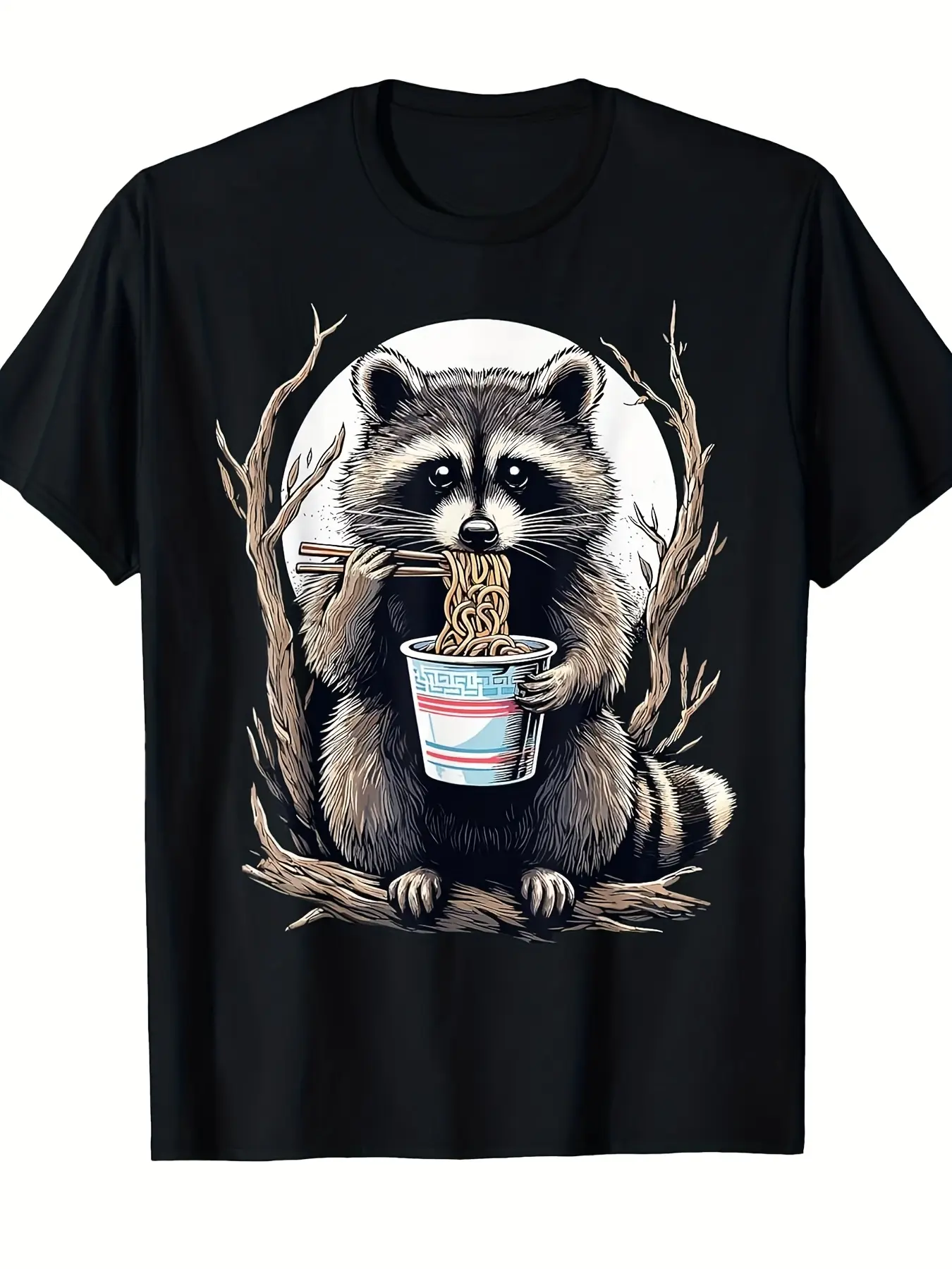 Funny Raccoon Eating Instant Noodles Graphic T-Shirt - Retro Vintage Style Unisex Casual Short Sleeve Tee with Cute Raccoon & Ramen Bowl Design, Comfortable Round Neck for Men & Women, Casual Attire, Funny Gift for Anime Fans & Animal Lovers ()