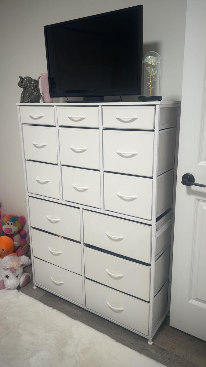 Item: 15 Drawers-White