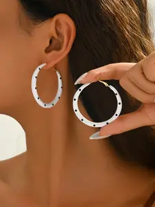 White Polka Dot Resin Hoop Earrings, Retro Black & White Statement Earrings, Versatile Earrings for Women, Minimalist Design with Gold-Tone Clasp, Lightweight & Comfortable, Everyday Wear, Parties & Casual Outings, Trendy Retro Jewelry