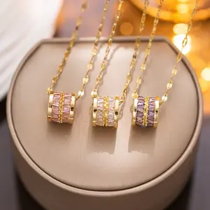 18″ Gold Necklace with Baguette Barrel Pendant