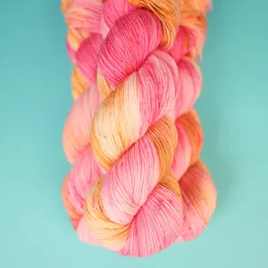 Bad Sheep Yarn - Strawberry Waffle Cone – Superwash Merino Wool – Luxury Hand Dyed Pink and Orange Yarn for Knit and Crochet