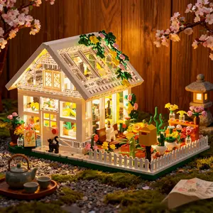 Mini Flower House Building Set, LED City View Greenhouse Building Blocks Toy, Christmas Gift for Friends Mini Flower House Building Set, LED City View Greenhouse Building Blocks Toy, Christmas Gift for Friends