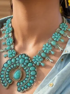 Western Style Navajo Necklace, Turquoise/rhodochrosite Crescent Pendant Design, Vintage Tribal Cowboy Boho Jewelry, Music Festival/western Accessory