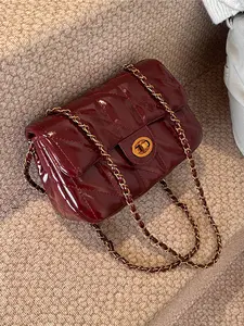 Fashion Joker Solid Color Pu Waterproof Fabric, Diamond Lattice Splicing Design Chain Square Bag, Twist Lock Opening Design, Burgundy Bag is Suitable For Traveling And Shopping, And Attending Parties, Crossbody Chain Bag, Crossbody Shoulder Bag