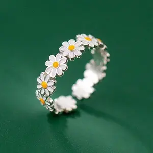 925 Sterling Silver Daisy Flower Ring with Colorful Adjustable Rings & Statement Wedding Band – Perfect for Mother's Day & Summer Vibes