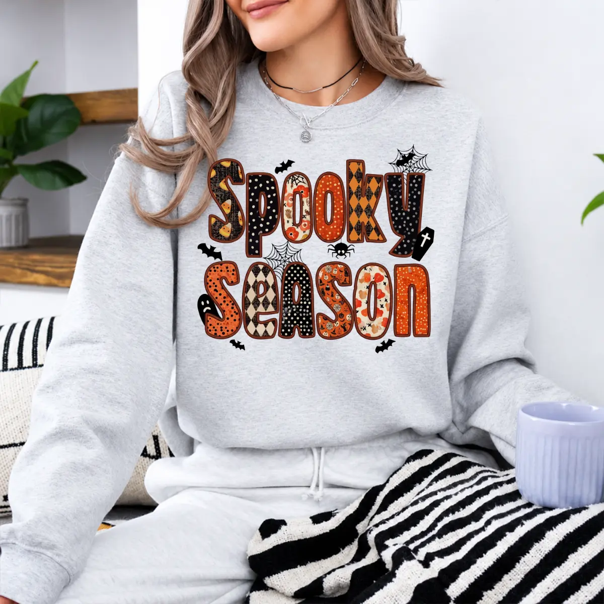 Spooky Season Halloween T-Shirt & Sweatshirt, Patchwork Letter Graphic Tee, Retro Pumpkin Bat Spider Web Shirt, Cute Fall Outfit, Trick or Treat Party Gift for Women - DPCLICK