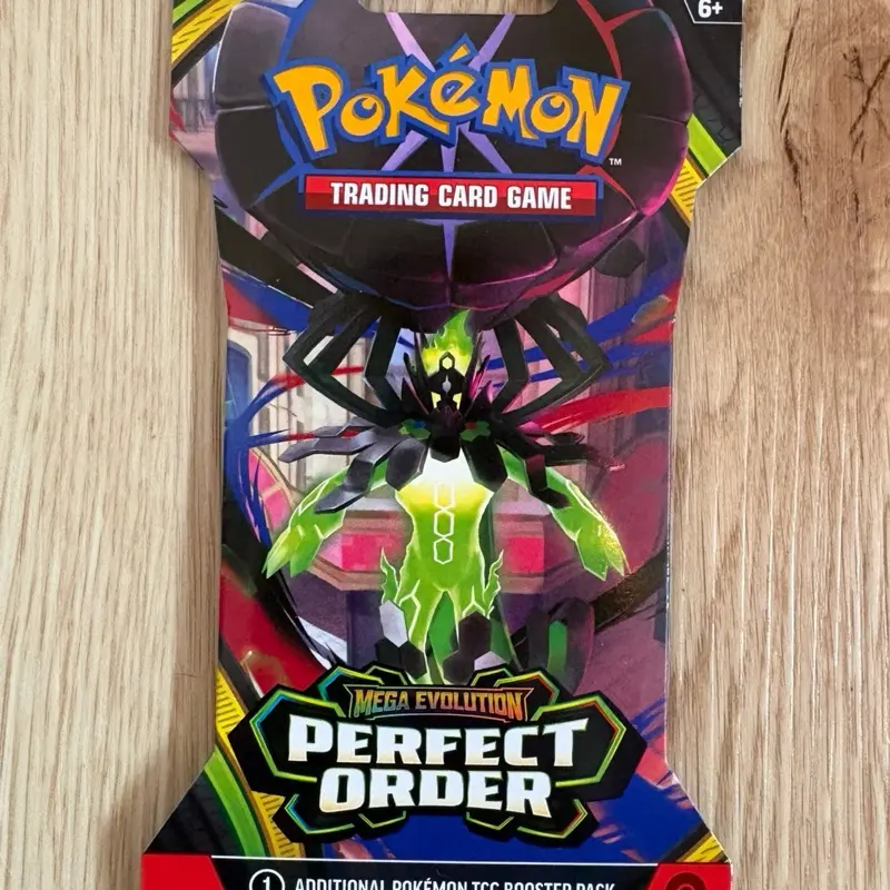 shop deals on pokemon tcg mega evolution cards Pokémon TCG: Mega Evolution: Elite Trainer Box main image 0