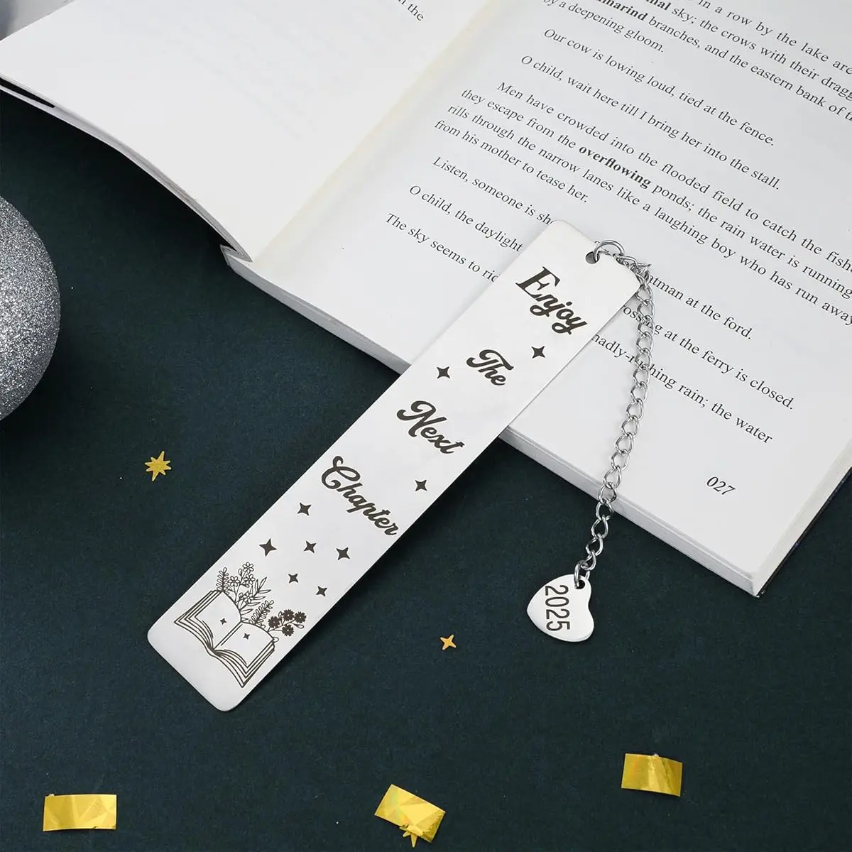 Stainless Steel Metal Bookmark with Chain, Elegant Book Lover's Gift, Enjoy This Chapter Design, Inspirational Book Pages, Stylish and Practical