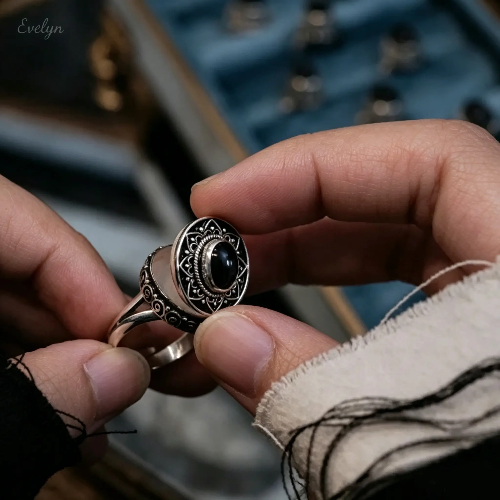 Vintage Mandala Black Stone Split Shank Ring, Antique Silver Filigree Oval Gem Open Adjustable Band, Alloy Boho Gothic Statement Finger Jewelry for Women Daily Styling